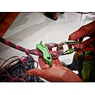 Mosquetón Edelrid HMS Strike con tuerca